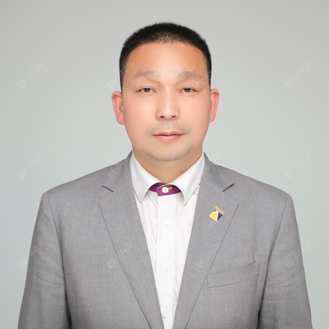 楼盘经纪人王帮久