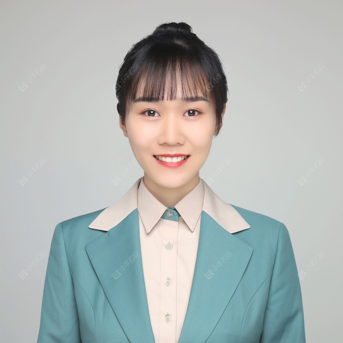 阮叶 二手经纪人阮叶