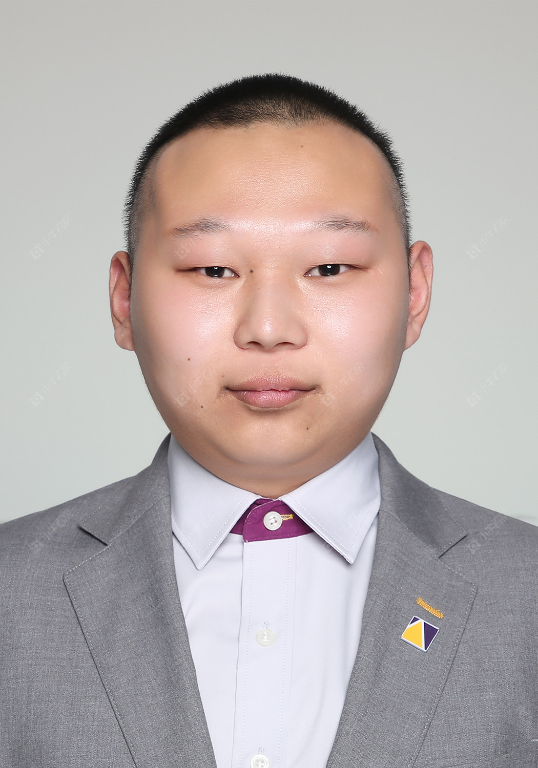 罗鑫 租房经纪人罗鑫