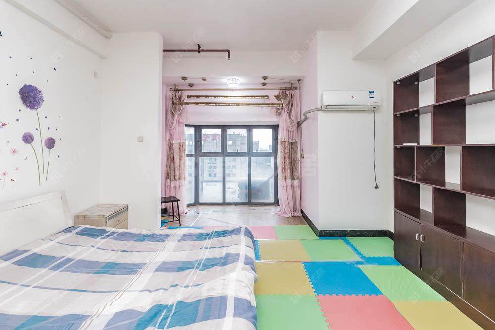 常州亚泰财富中心在售二手房房源室内图_小牛看房