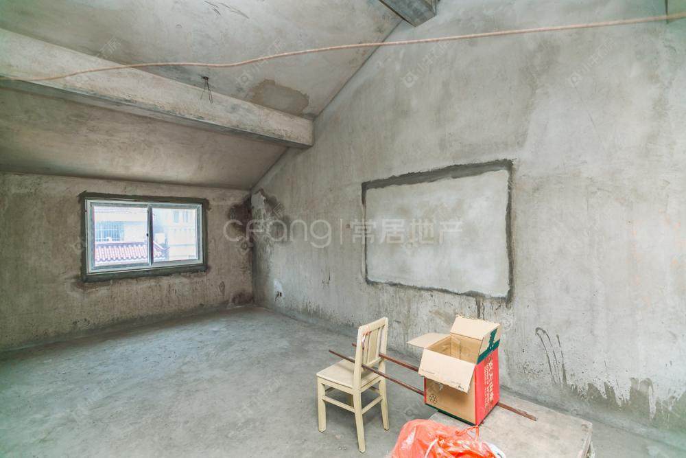 常州复兴家园7室3厅2卫在售二手房房源图片