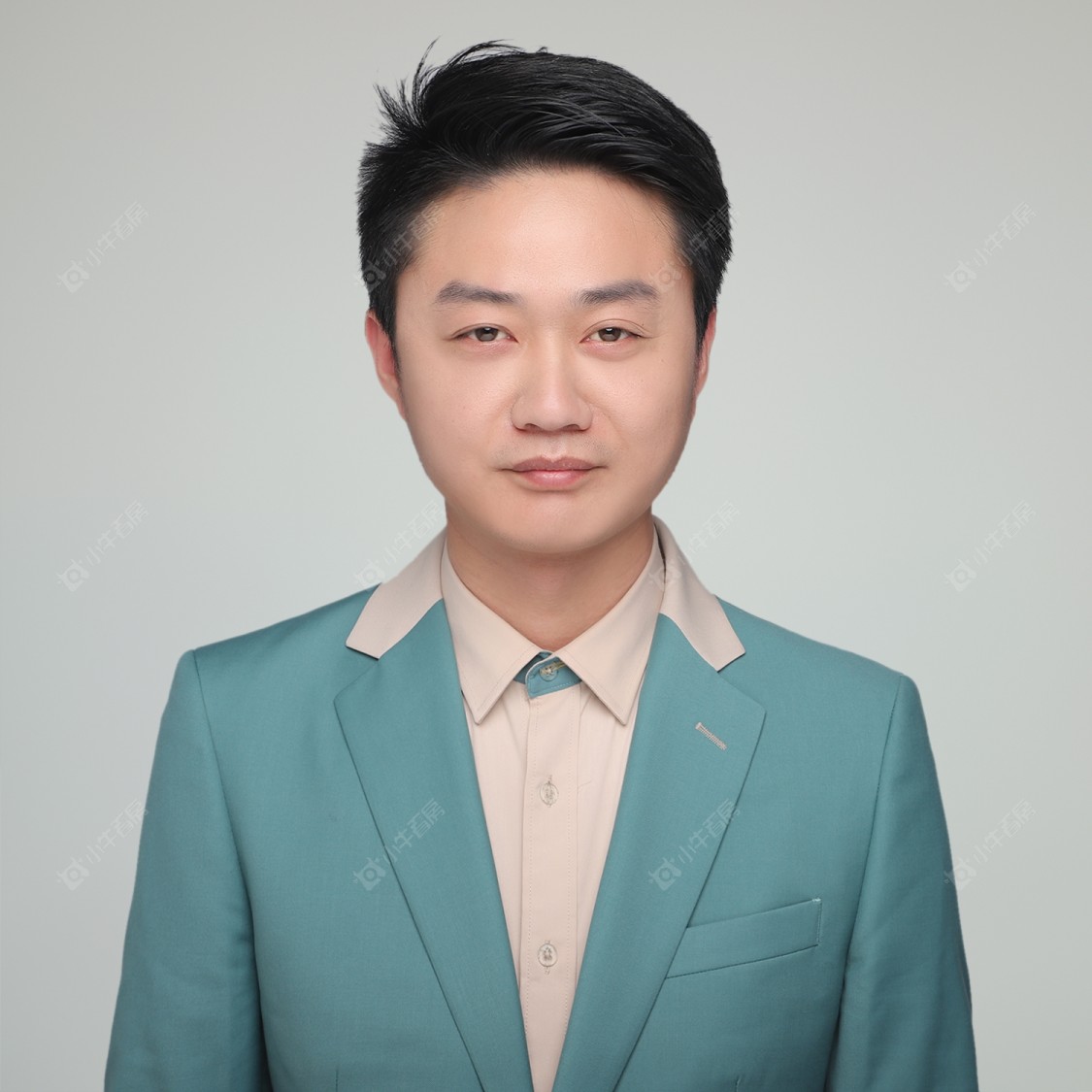 楼盘经纪人杨家东