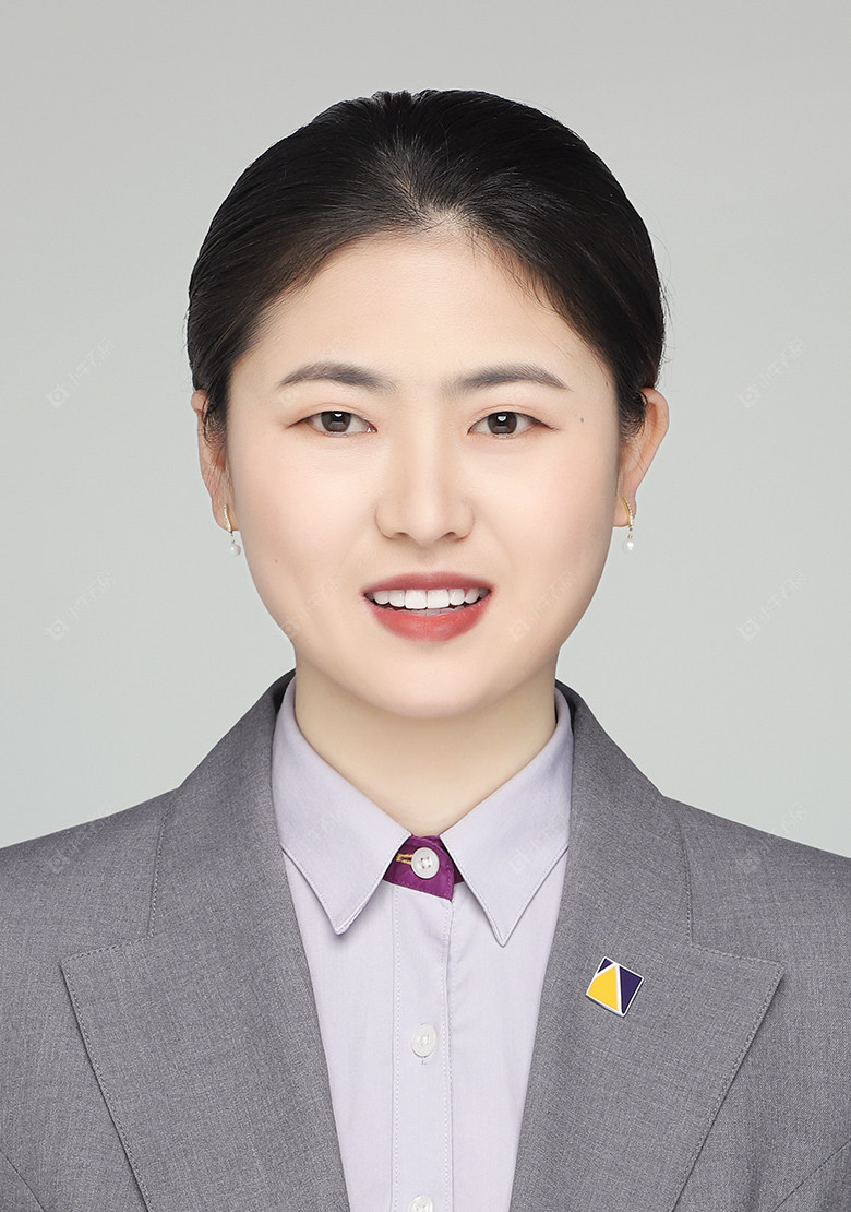 楼盘经纪人周腊梅