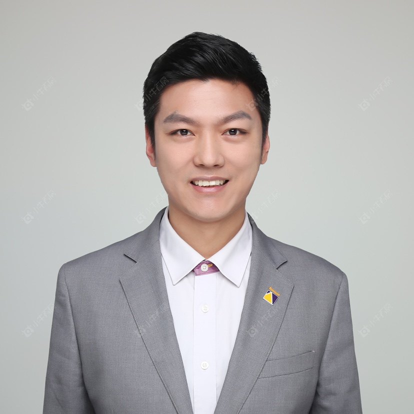 楼盘经纪人邓洋