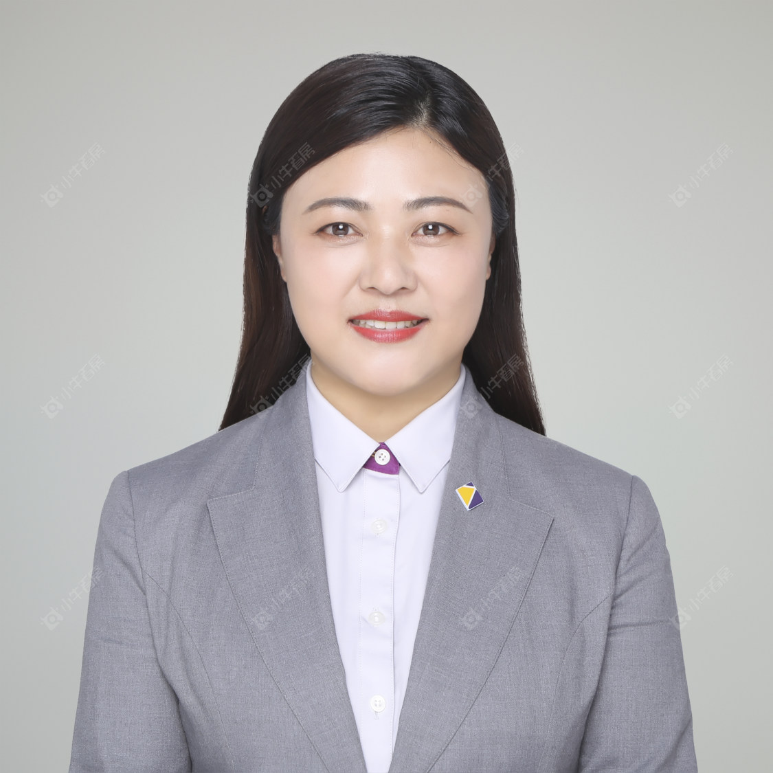 楼盘经纪人鞠红霞