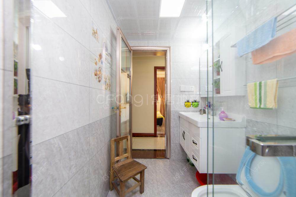 常州新景花苑四期3室2厅2卫在售二手房房源图片